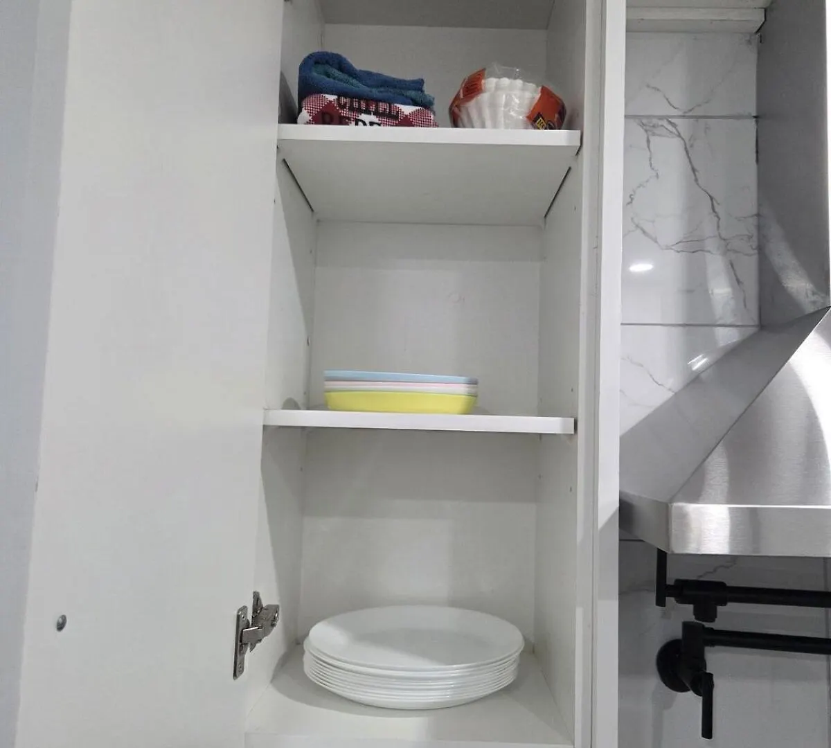 Spacious 2 Bedrooms Bsmt Suite Edmonton Apartmán